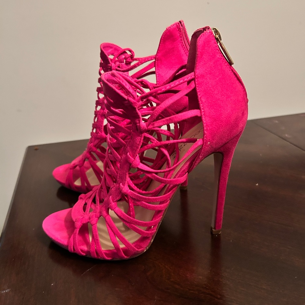 Shoe Dazzle Fuchsia Strappy Heels